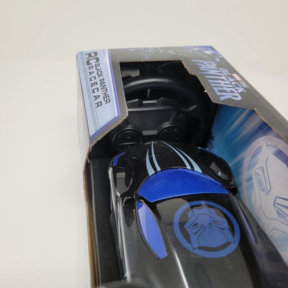 Marvel Studios Black Panther RC Race Car Remote Control For Kids‎ 49MHz Ages 8+